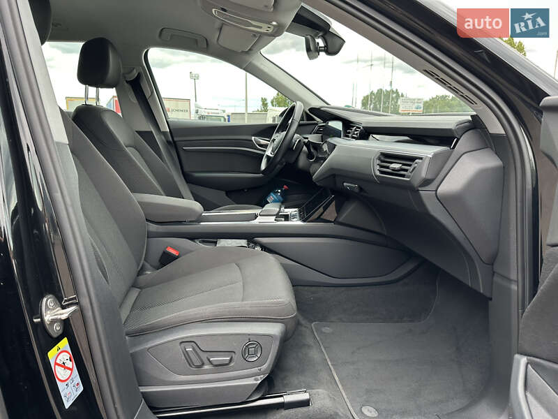 Позашляховик / Кросовер Audi e-tron 2020 в Луцьку фото 16 Позашляховик / Кросовер Audi e-tron 2020 в Луцьку