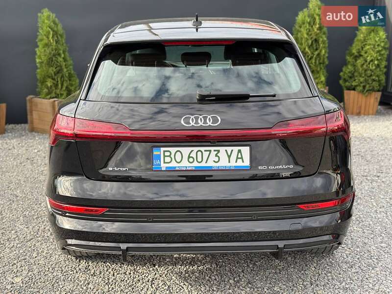 Позашляховик / Кросовер Audi e-tron 2021 в Тернополі