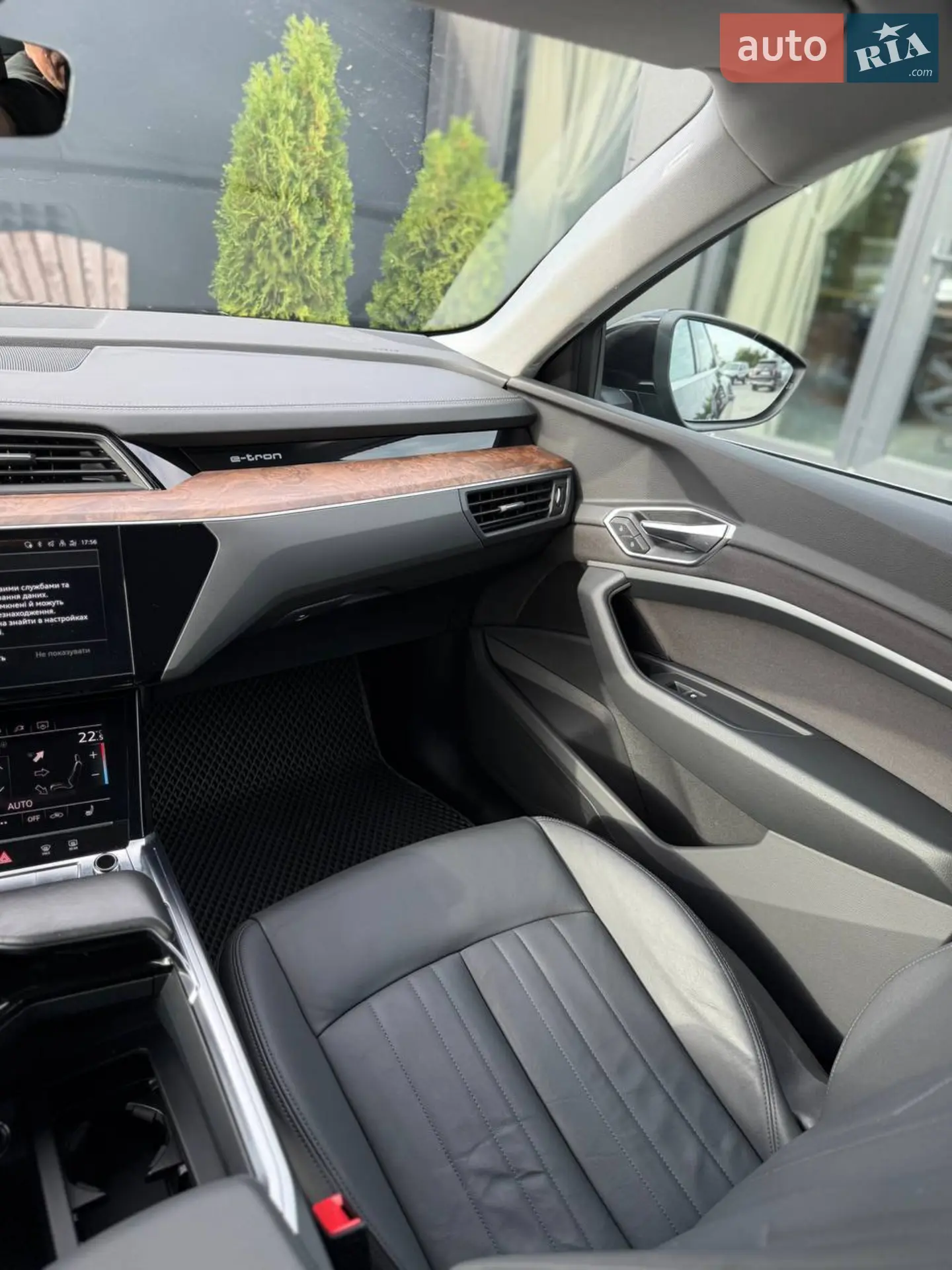 2021 Audi e-tron - мініатюра 18