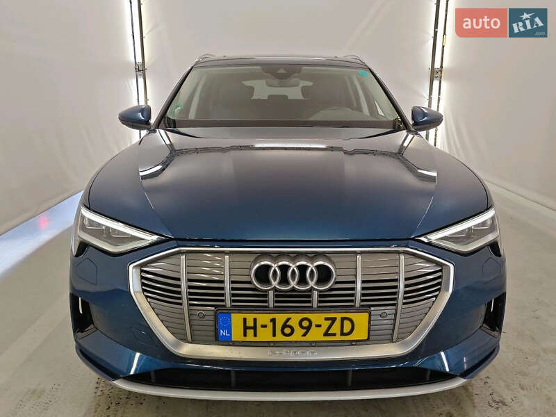 Позашляховик / Кросовер Audi e-tron 2020 в Луцьку