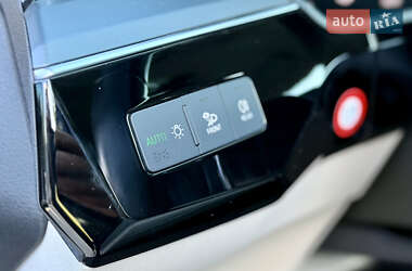 Позашляховик / Кросовер Audi e-tron 2020 в 
