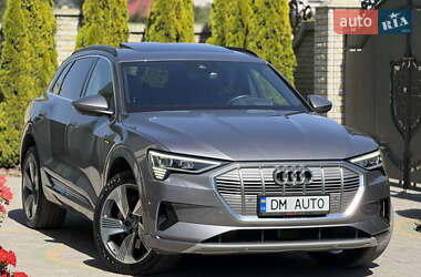 Внедорожник / Кроссовер Audi e-tron 2019 в 