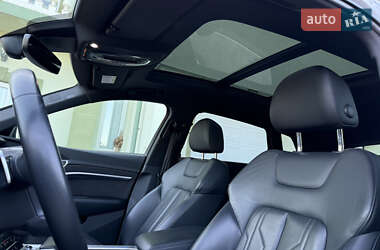 Внедорожник / Кроссовер Audi e-tron 2019 в 