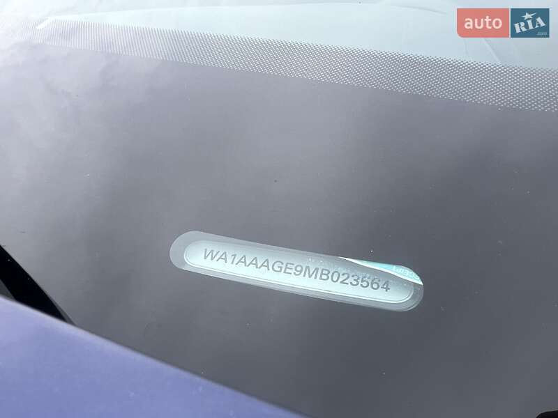 Внедорожник / Кроссовер Audi e-tron 2021 в Ровно