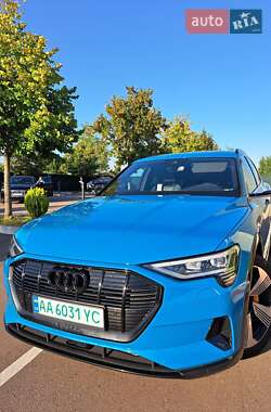 Позашляховик / Кросовер Audi e-tron 2019 в Києві
