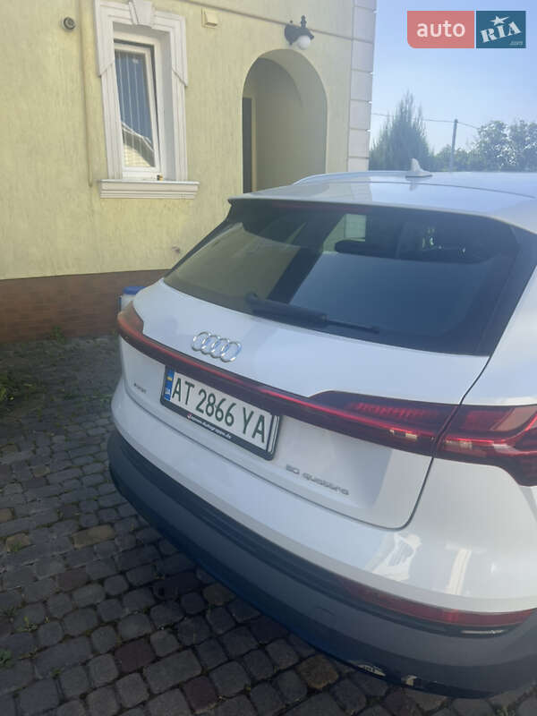 Внедорожник / Кроссовер Audi e-tron 2019 в Косове фото 8 Внедорожник / Кроссовер Audi e-tron 2019 в Косове