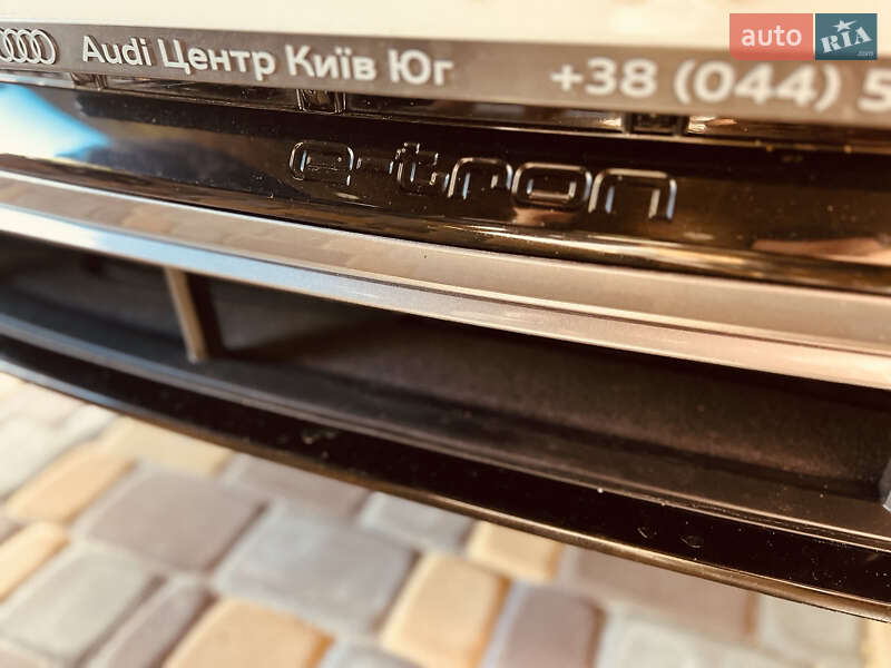 Внедорожник / Кроссовер Audi e-tron 2020 в Одессе