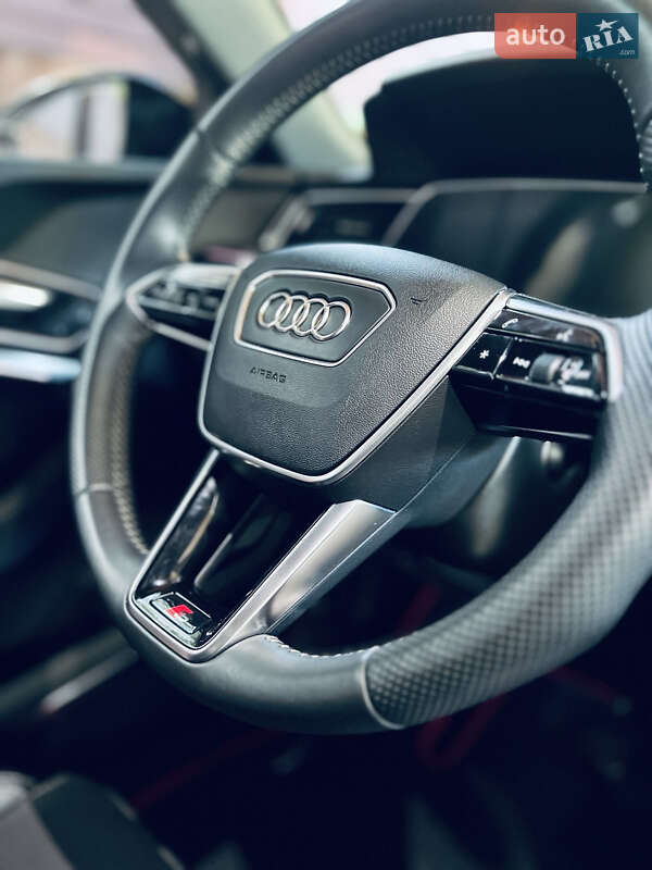 Внедорожник / Кроссовер Audi e-tron 2020 в Одессе