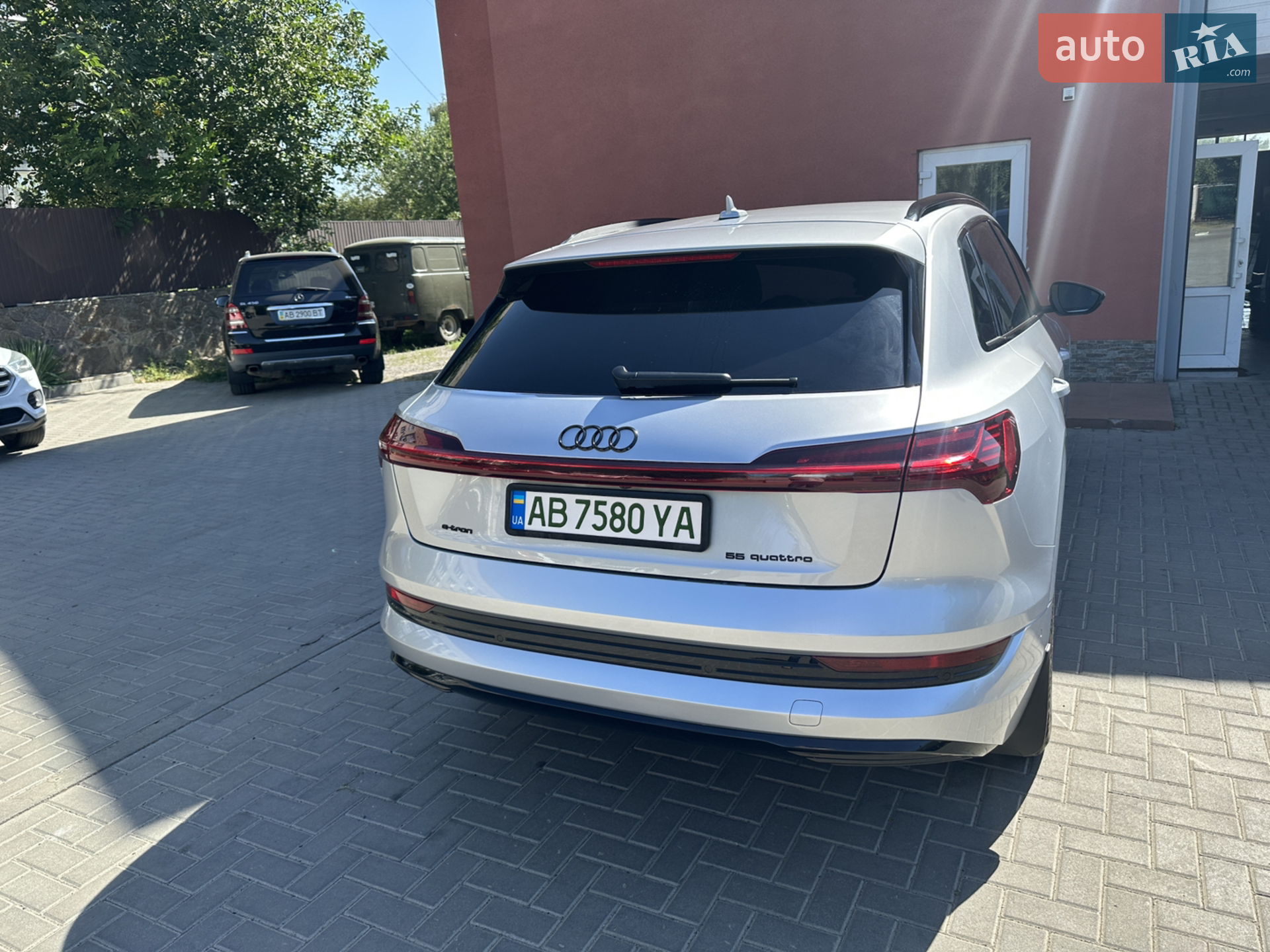 2020 Audi e-tron - мініатюра 5