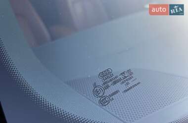 Внедорожник / Кроссовер Audi e-tron 2020 в 