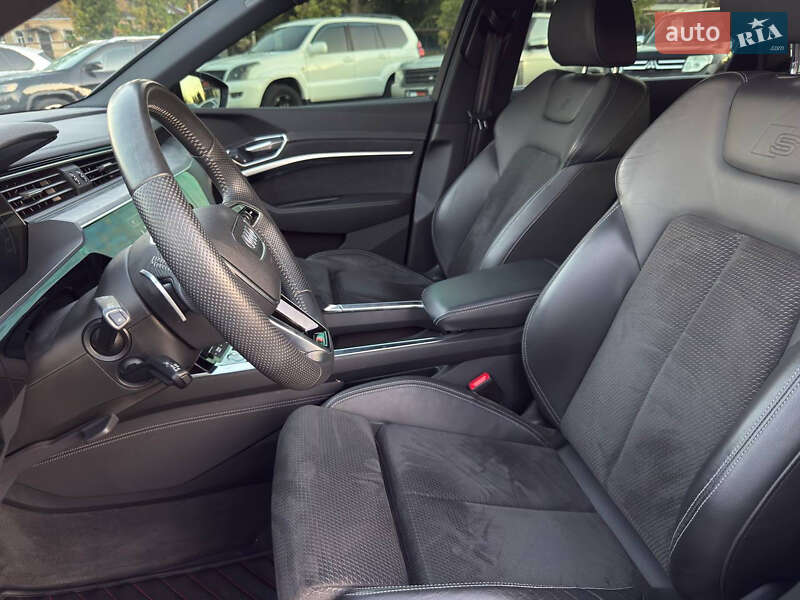 Позашляховик / Кросовер Audi e-tron 2020 в Харкові