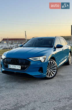 Позашляховик / Кросовер Audi e-tron 2019 в Києві