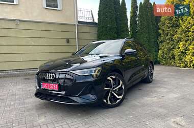 Позашляховик / Кросовер Audi e-tron 2022 в Львові