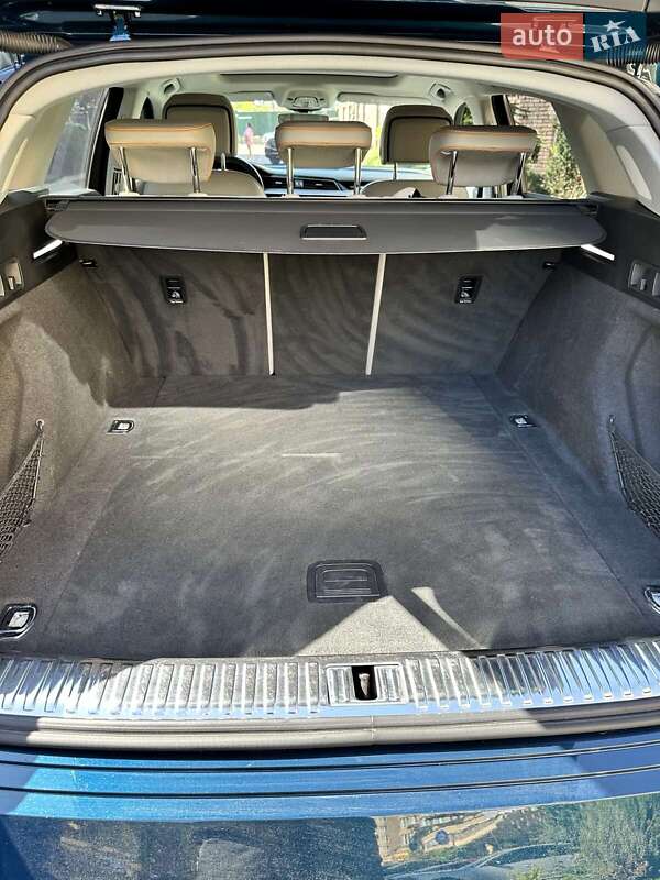 Внедорожник / Кроссовер Audi e-tron 2018 в Киеве