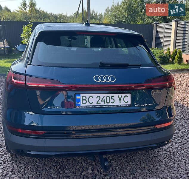 Внедорожник / Кроссовер Audi e-tron 2020 в Городке