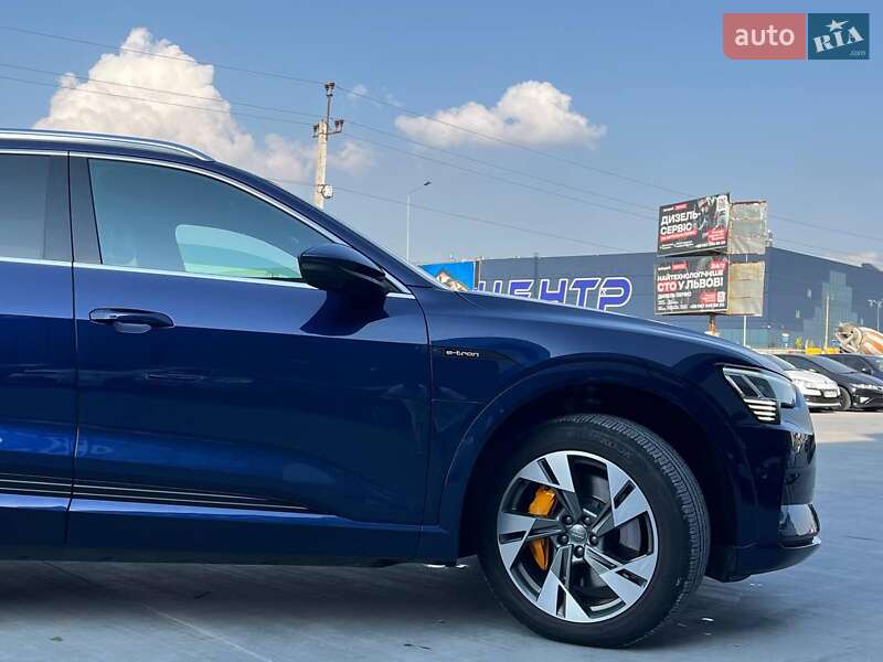 Внедорожник / Кроссовер Audi e-tron 2020 в Львове