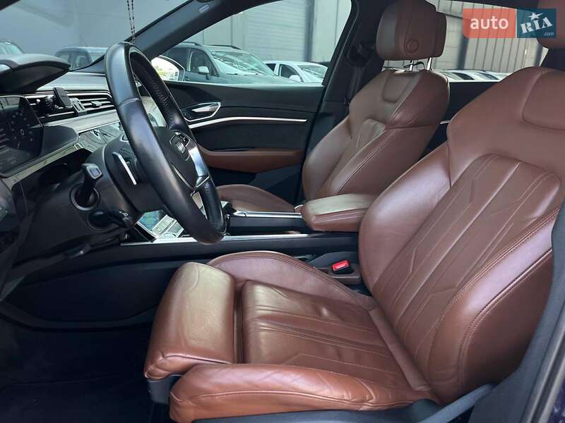 Внедорожник / Кроссовер Audi e-tron 2020 в Львове