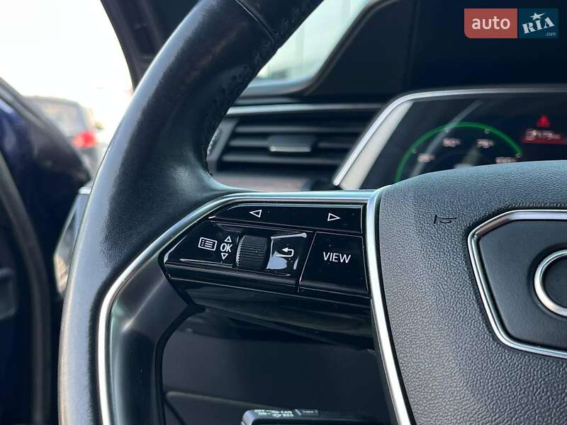 Внедорожник / Кроссовер Audi e-tron 2020 в Львове