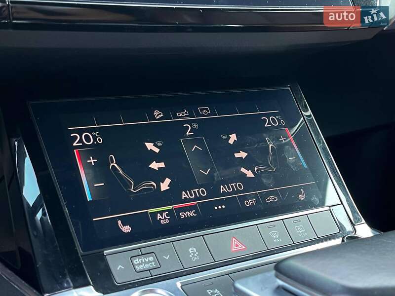 Внедорожник / Кроссовер Audi e-tron 2020 в Львове