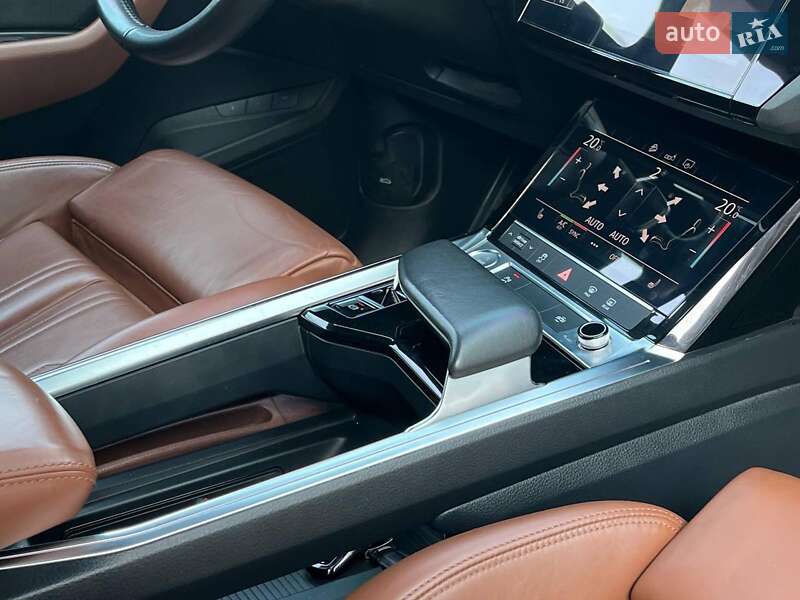 Внедорожник / Кроссовер Audi e-tron 2020 в Львове