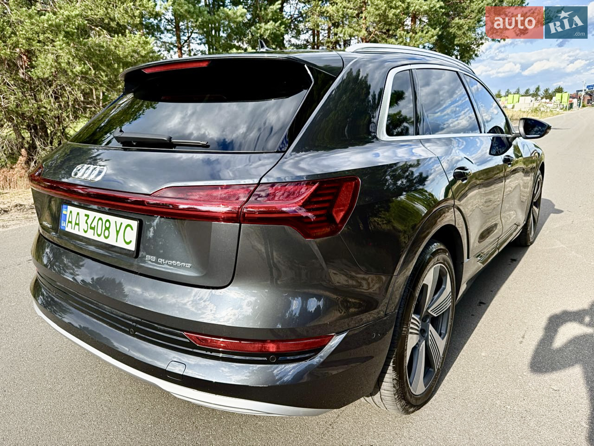 2019 Audi e-tron - мініатюра 4