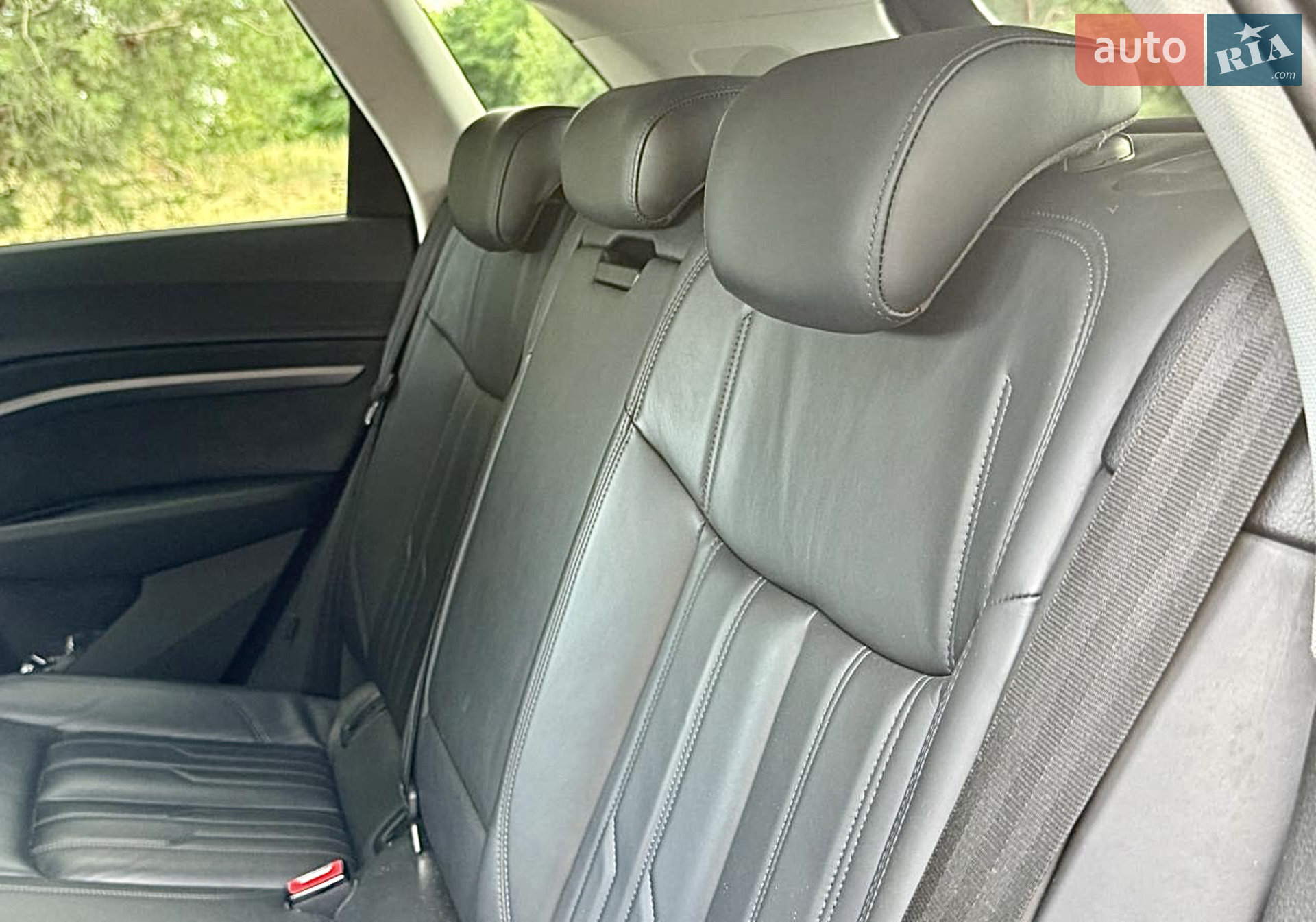2019 Audi e-tron - мініатюра 34
