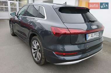 Позашляховик / Кросовер Audi e-tron 2022 в Львові