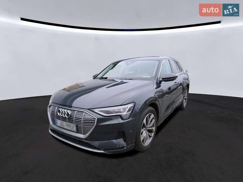 Внедорожник / Кроссовер Audi e-tron 2022 в Львове фото 6 Внедорожник / Кроссовер Audi e-tron 2022 в Львове