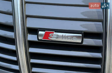 Позашляховик / Кросовер Audi e-tron 2022 в 