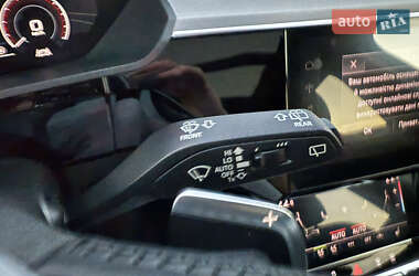 Внедорожник / Кроссовер Audi e-tron 2020 в 