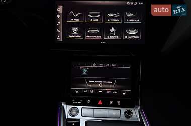 Позашляховик / Кросовер Audi e-tron 2022 в 