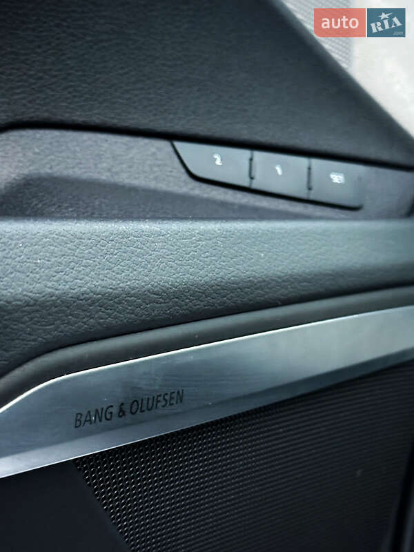 Внедорожник / Кроссовер Audi e-tron 2022 в Лубнах