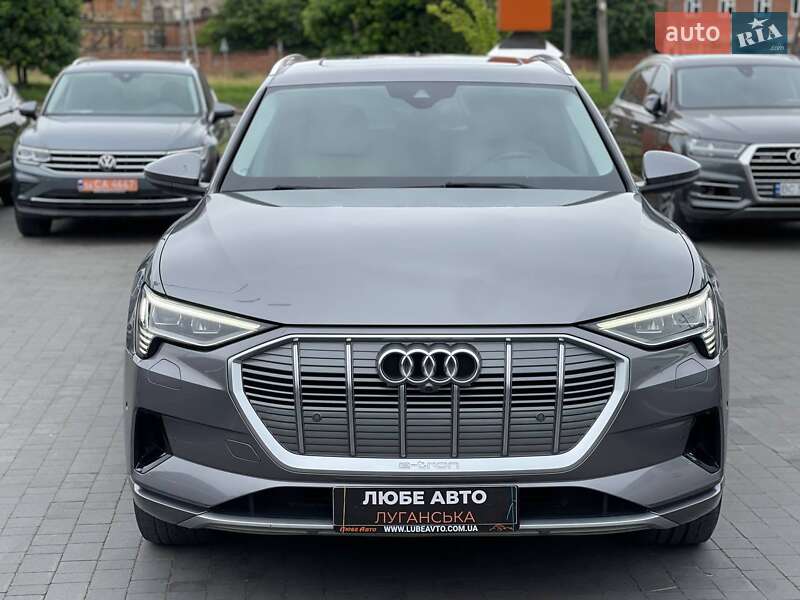Позашляховик / Кросовер Audi e-tron 2019 в Львові
