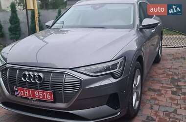 Внедорожник / Кроссовер Audi e-tron 2019 в 