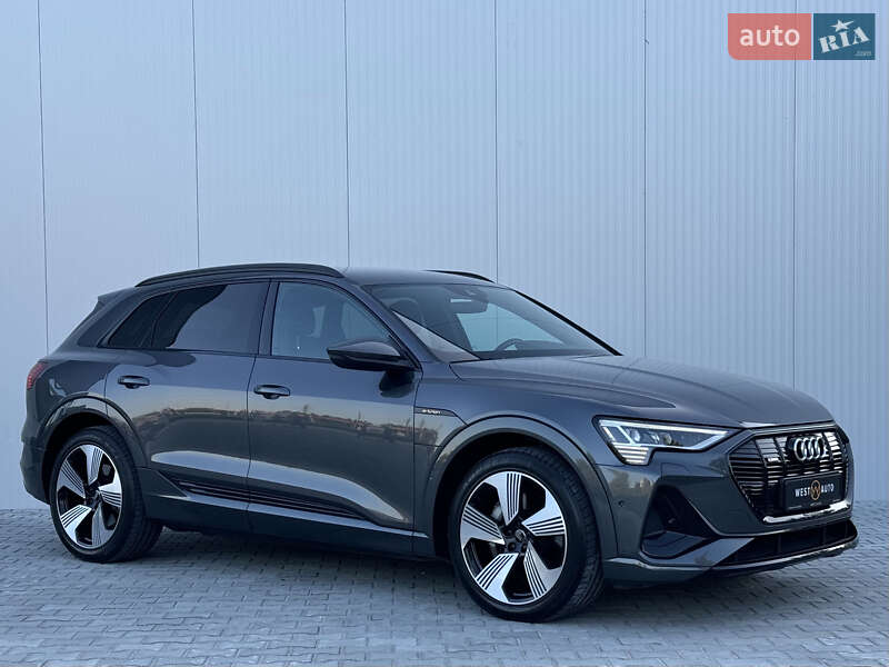 Audi e-tron 2021