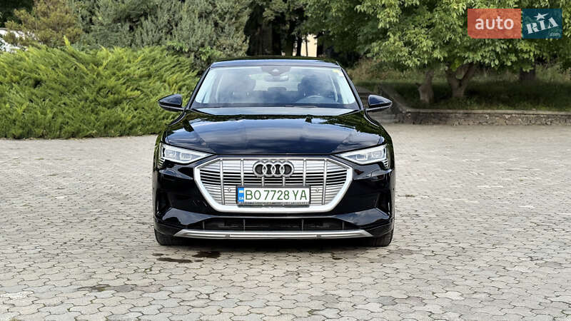 Внедорожник / Кроссовер Audi e-tron 2020 в Тернополе