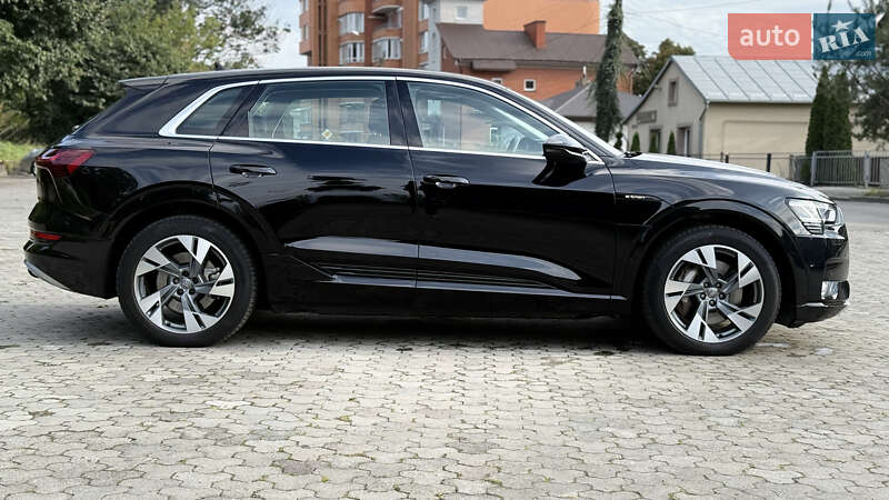 Внедорожник / Кроссовер Audi e-tron 2020 в Тернополе