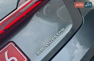 Внедорожник / Кроссовер Audi e-tron 2021 в 