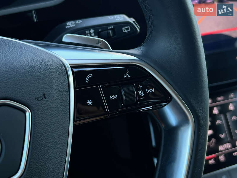 Позашляховик / Кросовер Audi e-tron 2022 в Луцьку