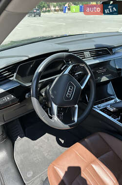 Внедорожник / Кроссовер Audi e-tron 2021 в Коломые