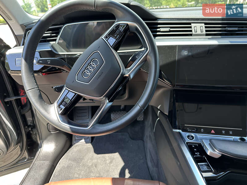 Внедорожник / Кроссовер Audi e-tron 2021 в Коломые
