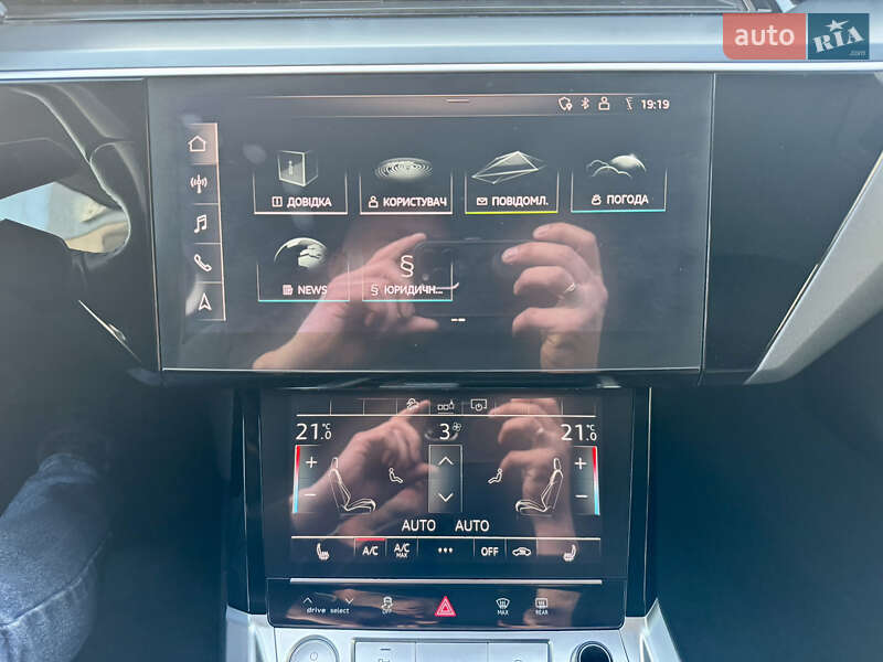 Внедорожник / Кроссовер Audi e-tron 2020 в Ивано-Франковске