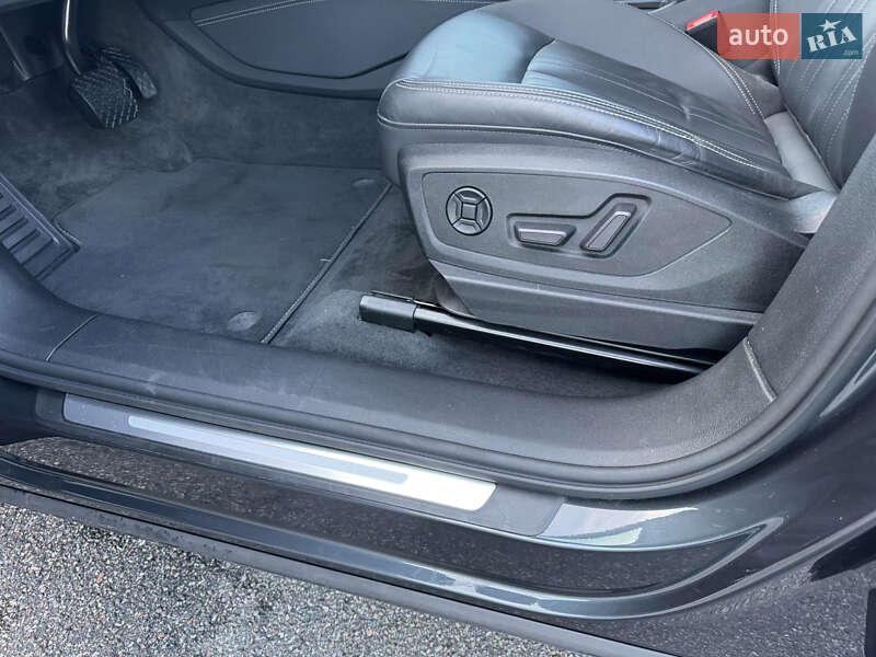 Внедорожник / Кроссовер Audi e-tron 2020 в Киеве фото 19 Внедорожник / Кроссовер Audi e-tron 2020 в Киеве