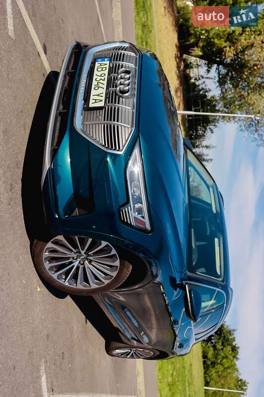 Позашляховик / Кросовер Audi e-tron 2019 в Вінниці