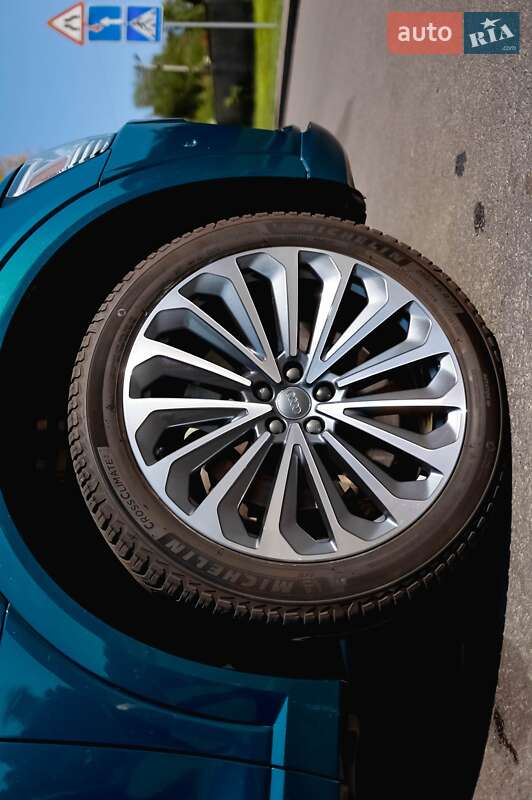 Позашляховик / Кросовер Audi e-tron 2019 в Вінниці