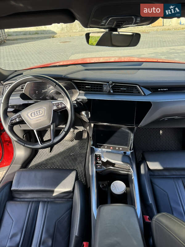 Позашляховик / Кросовер Audi e-tron 2020 в Львові