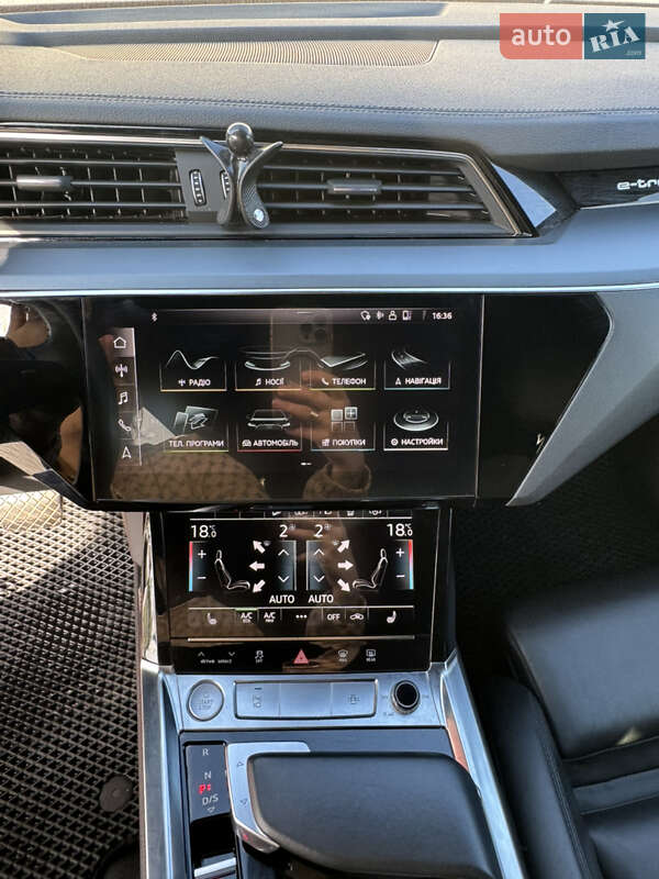 Позашляховик / Кросовер Audi e-tron 2020 в Львові