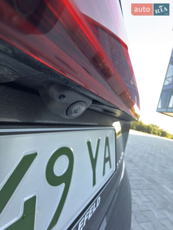 Позашляховик / Кросовер Audi e-tron 2020 в Чернівцях