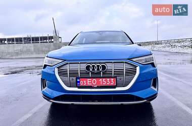 Позашляховик / Кросовер Audi e-tron 2019 в 