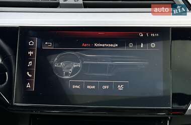 Позашляховик / Кросовер Audi e-tron 2019 в 